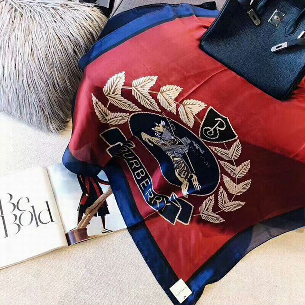 Bv*b*rry Scarf
